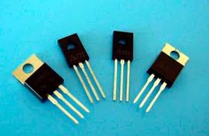 替換普通三極管時(shí)應注意哪些？